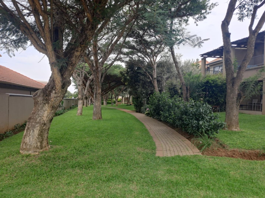 To Let 2 Bedroom Property for Rent in Tijger Valley Gauteng