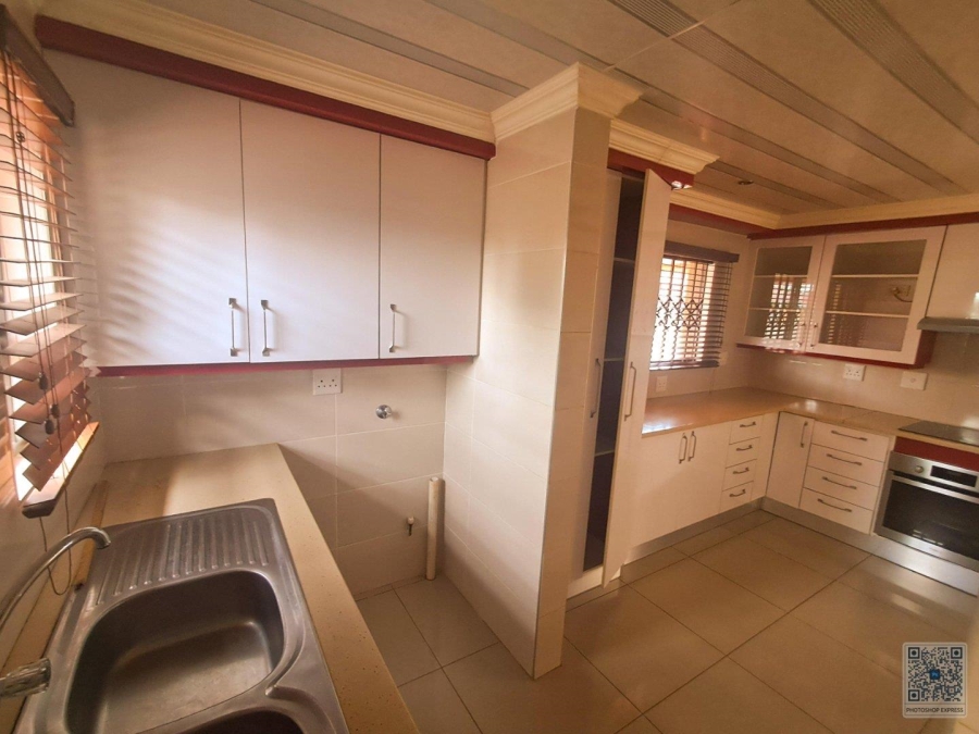 3 Bedroom Property for Sale in The Orchards Gauteng