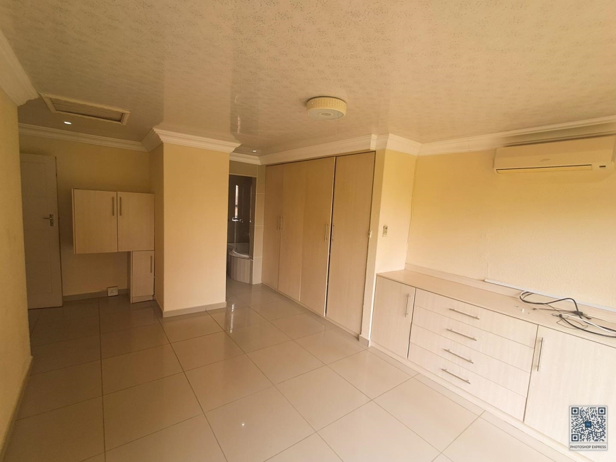 3 Bedroom Property for Sale in The Orchards Gauteng