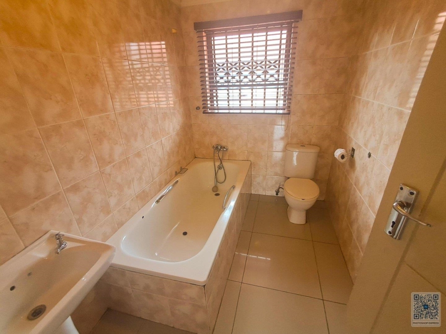 3 Bedroom Property for Sale in The Orchards Gauteng