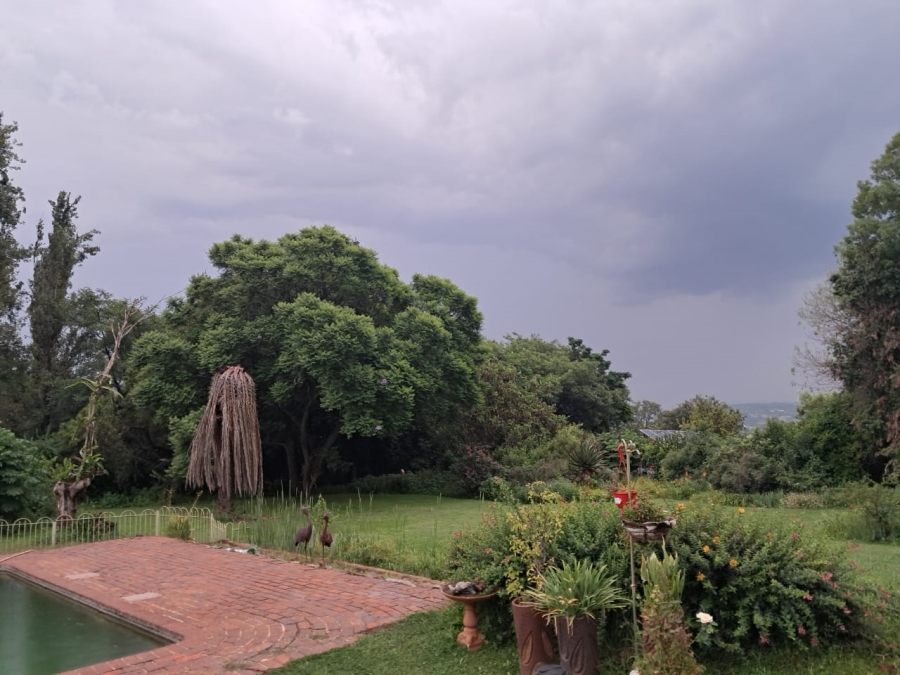 11 Bedroom Property for Sale in Mnandi A H Gauteng