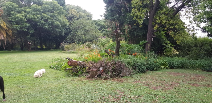 11 Bedroom Property for Sale in Mnandi A H Gauteng