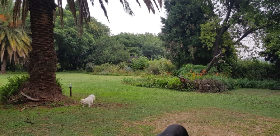 11 Bedroom Property for Sale in Mnandi A H Gauteng