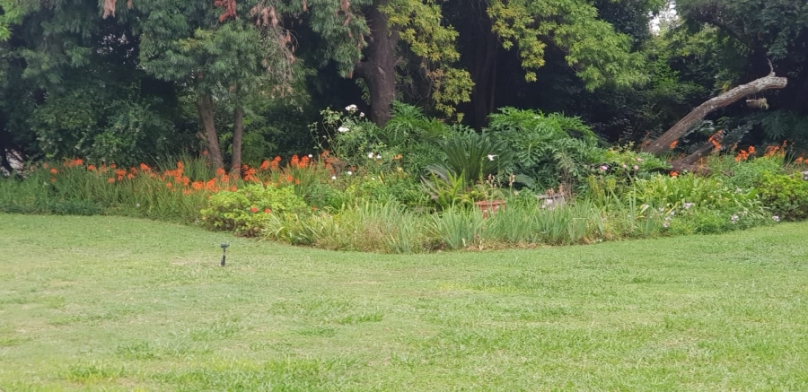 11 Bedroom Property for Sale in Mnandi A H Gauteng