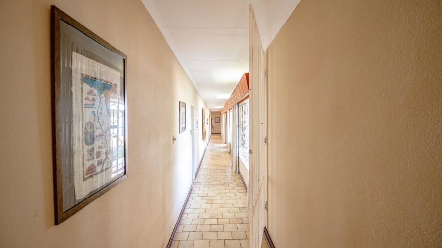 11 Bedroom Property for Sale in Mnandi A H Gauteng