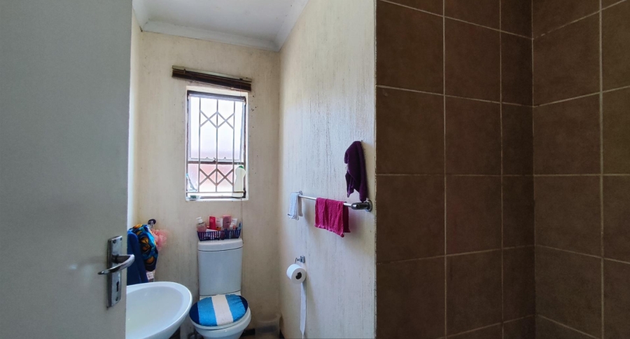 3 Bedroom Property for Sale in Sharon Park Gauteng