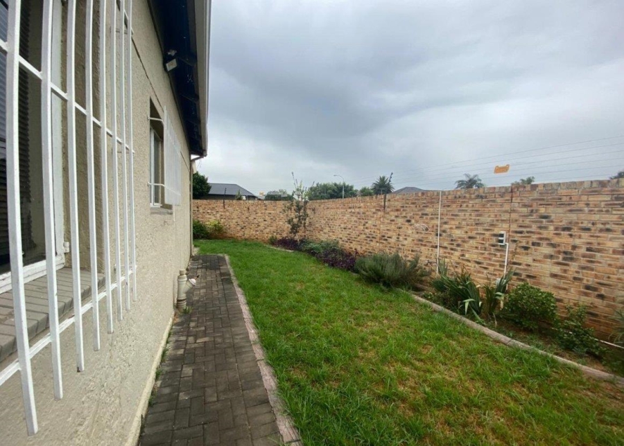 3 Bedroom Property for Sale in Florentia Gauteng