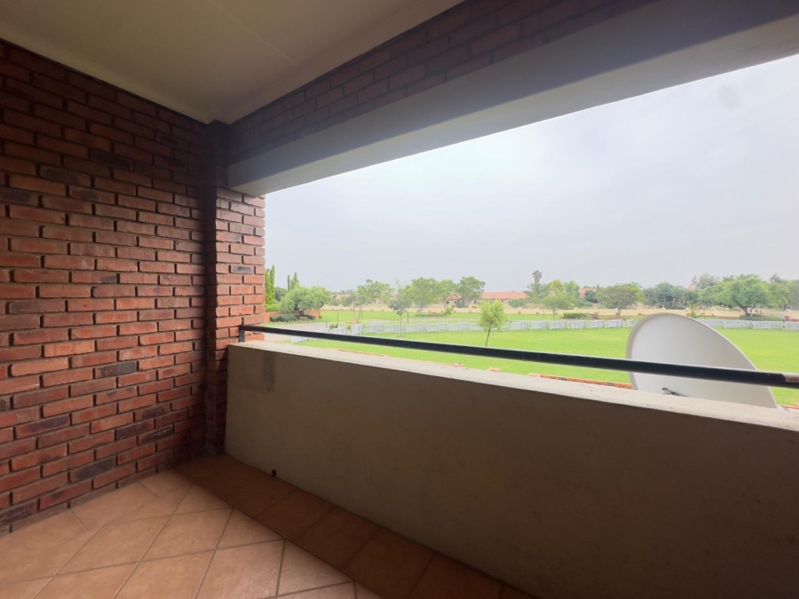 2 Bedroom Property for Sale in Mooikloof Ridge Gauteng