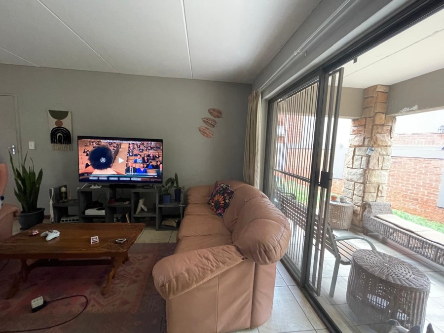 2 Bedroom Property for Sale in Krugersdorp Gauteng