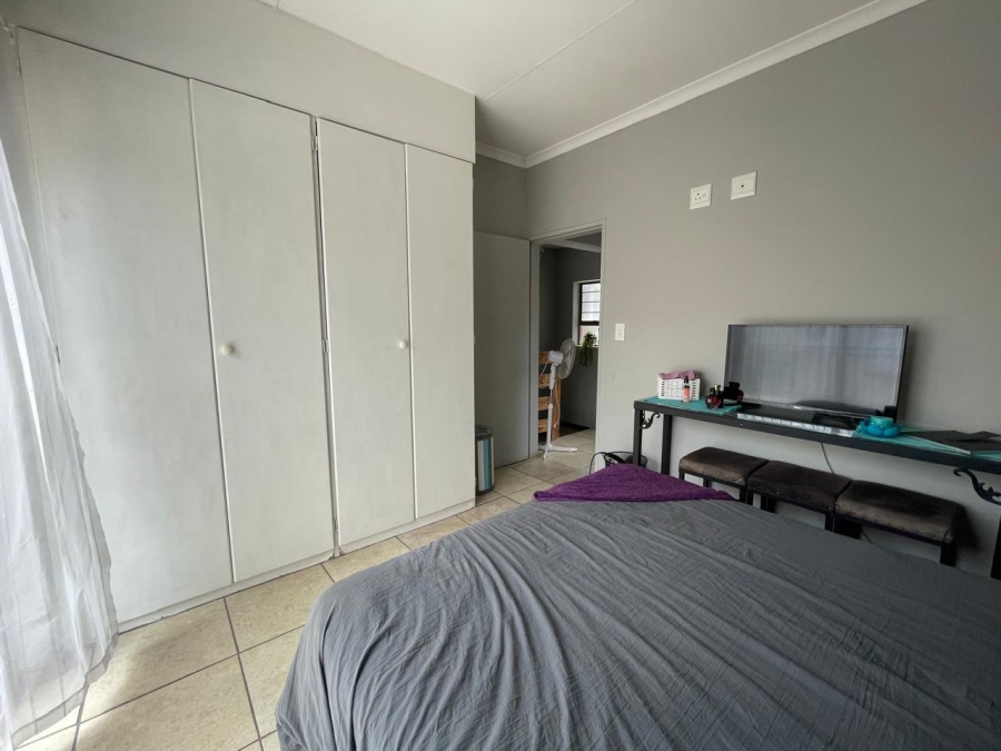 2 Bedroom Property for Sale in Krugersdorp Gauteng