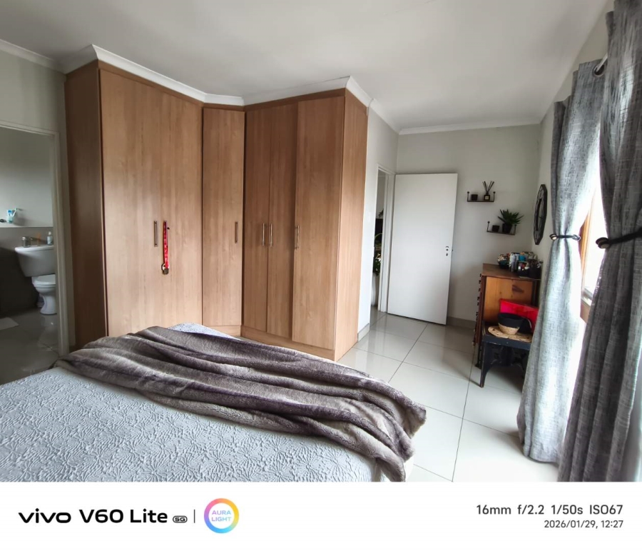 2 Bedroom Property for Sale in Meyersdal Gauteng