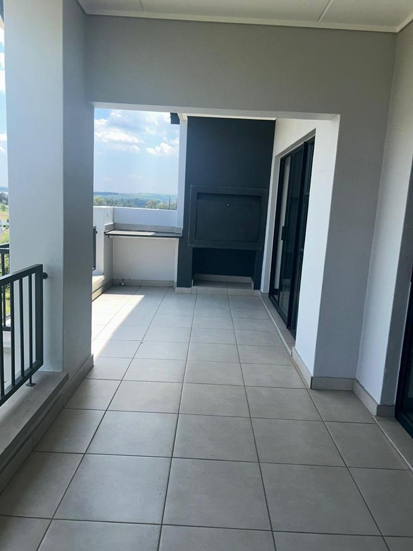 To Let 2 Bedroom Property for Rent in Modderfontein Gauteng