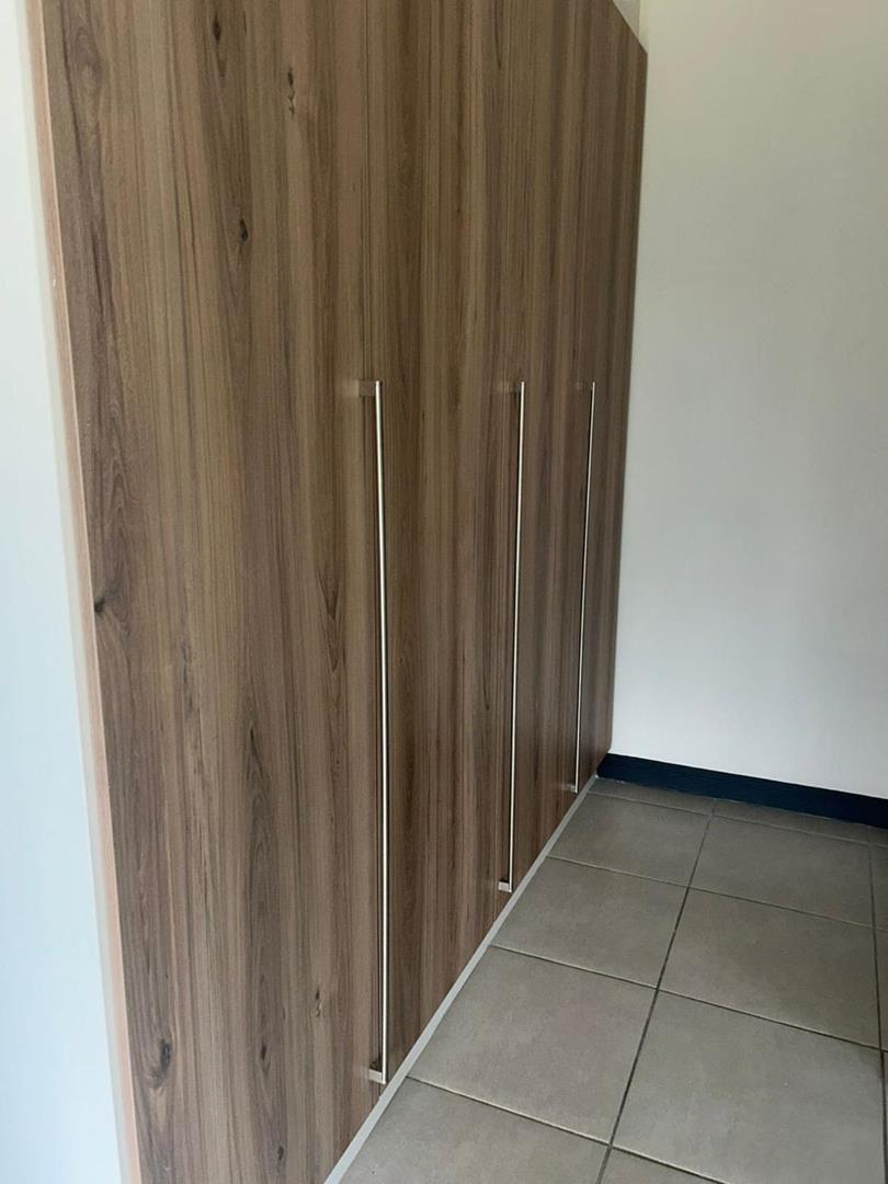 To Let 2 Bedroom Property for Rent in Modderfontein Gauteng