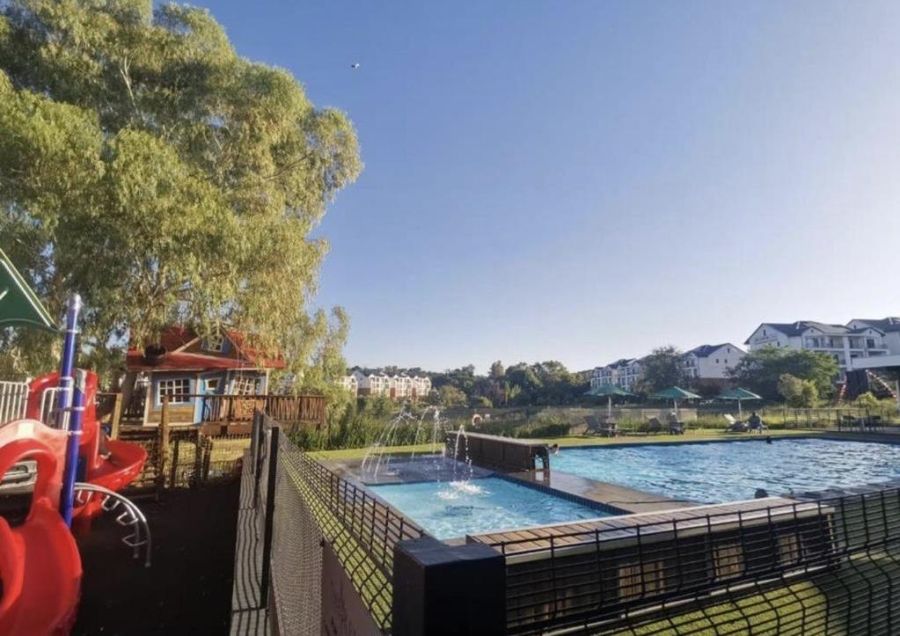 To Let 2 Bedroom Property for Rent in Modderfontein Gauteng