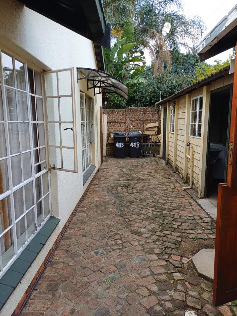 To Let 2 Bedroom Property for Rent in Bromhof Gauteng