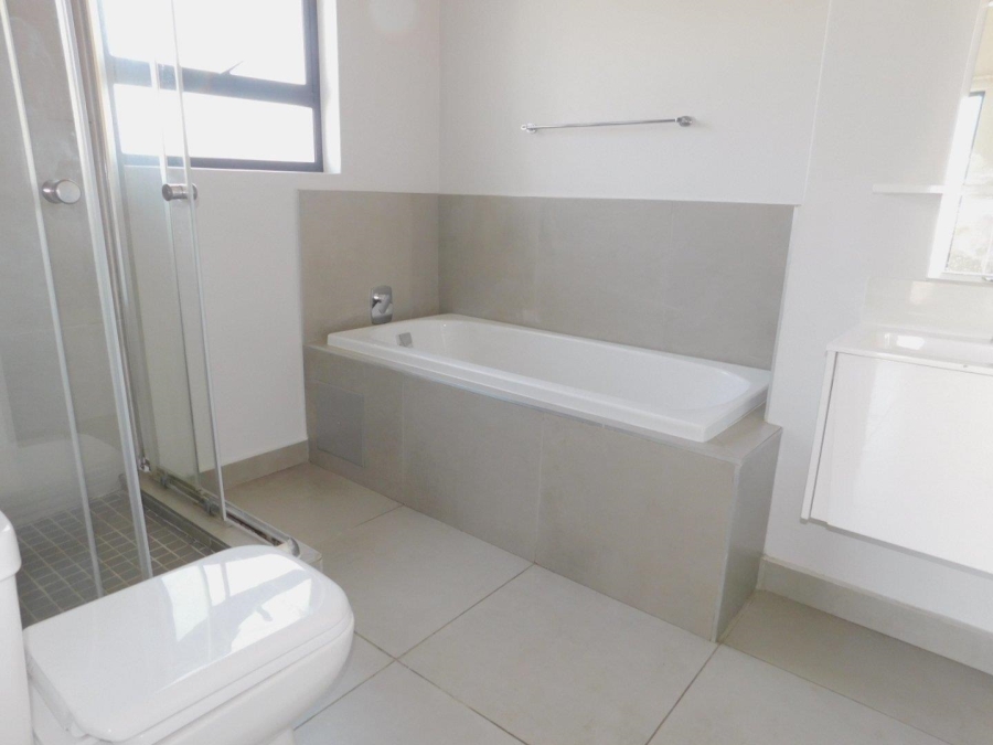 2 Bedroom Property for Sale in Morningside Gauteng