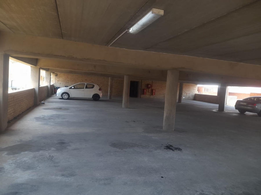 1 Bedroom Property for Sale in Florida Gauteng