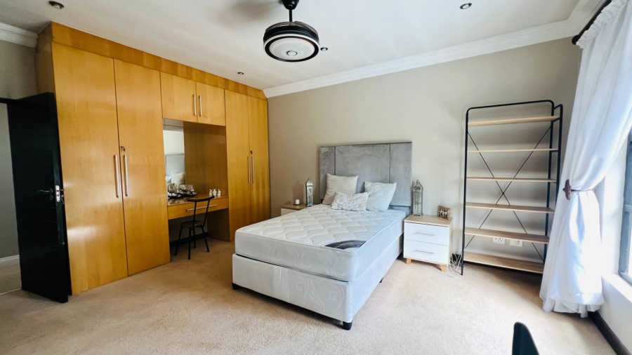 To Let 5 Bedroom Property for Rent in Midstream Estate Gauteng