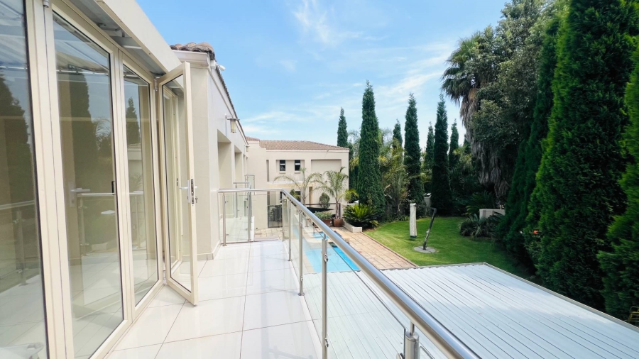 To Let 5 Bedroom Property for Rent in Midstream Estate Gauteng