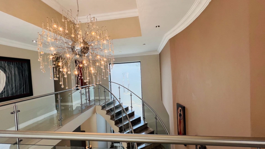 To Let 5 Bedroom Property for Rent in Midstream Estate Gauteng