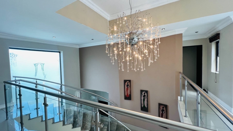 To Let 5 Bedroom Property for Rent in Midstream Estate Gauteng