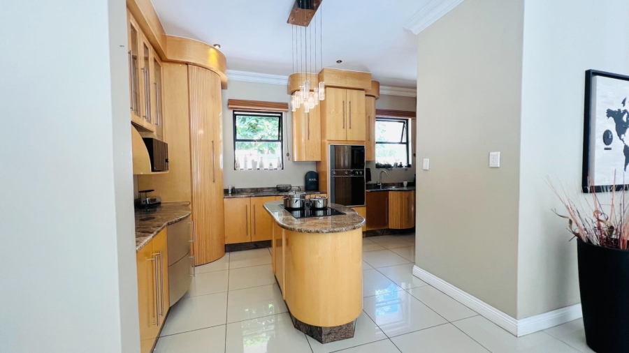 To Let 5 Bedroom Property for Rent in Midstream Estate Gauteng