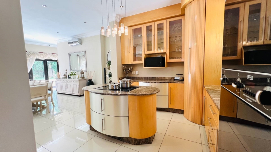 To Let 5 Bedroom Property for Rent in Midstream Estate Gauteng