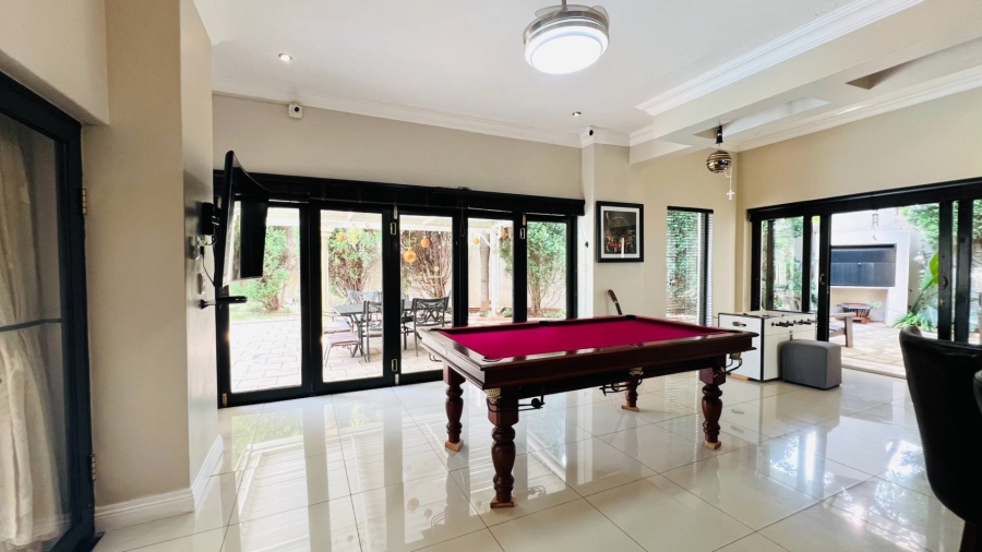 To Let 5 Bedroom Property for Rent in Midstream Estate Gauteng