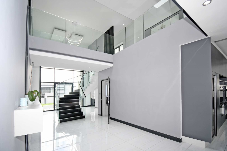 4 Bedroom Property for Sale in Blue Valley Golf Estate Gauteng