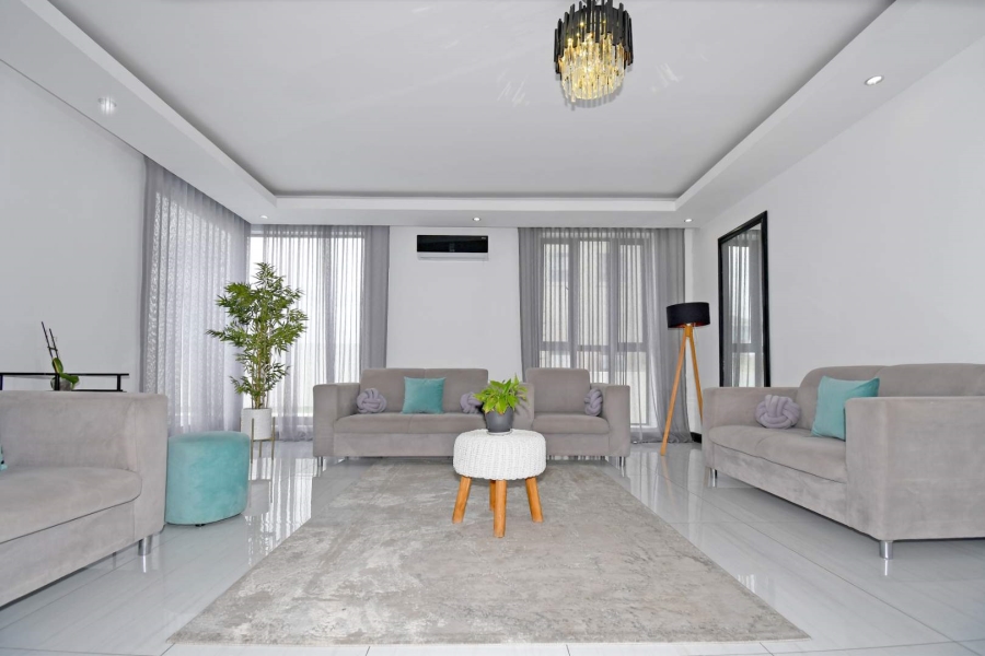 4 Bedroom Property for Sale in Blue Valley Golf Estate Gauteng