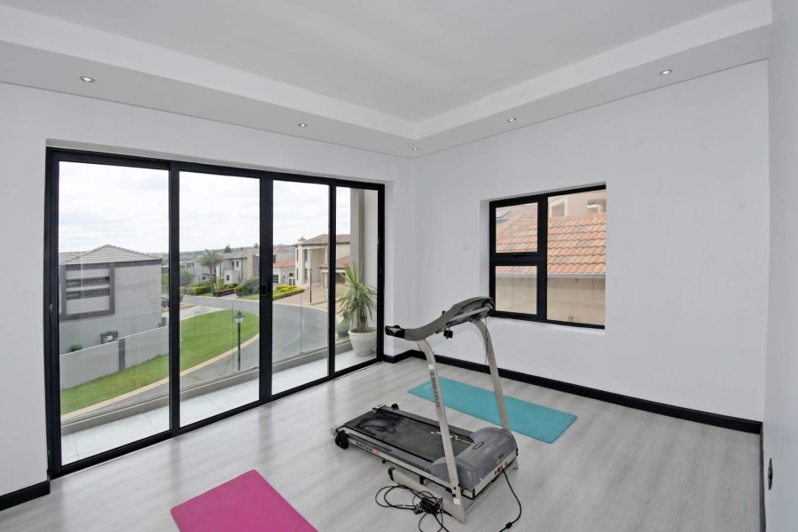 4 Bedroom Property for Sale in Blue Valley Golf Estate Gauteng