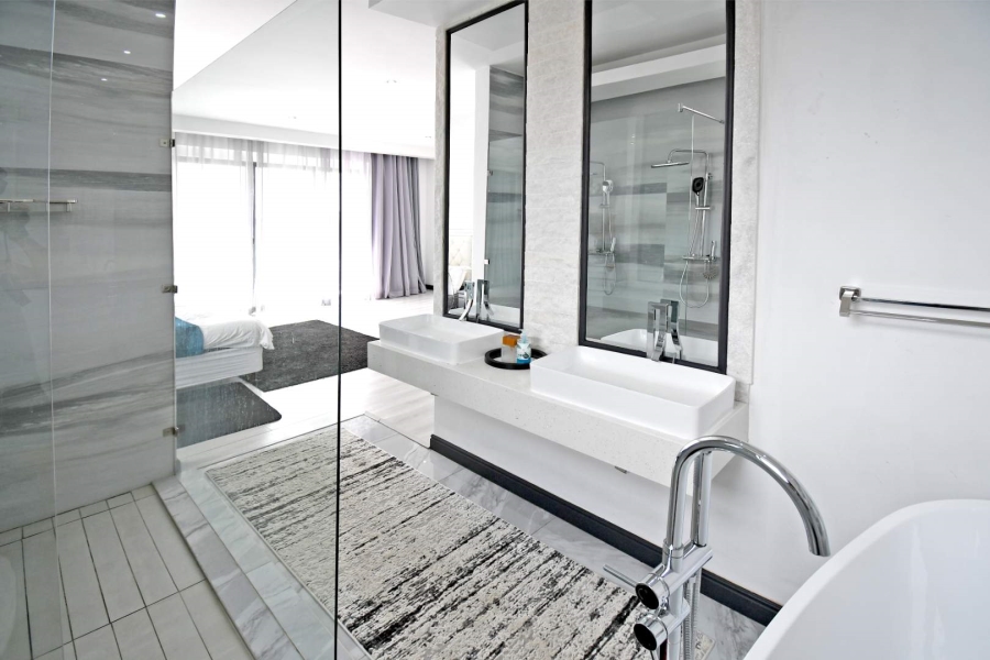 4 Bedroom Property for Sale in Blue Valley Golf Estate Gauteng