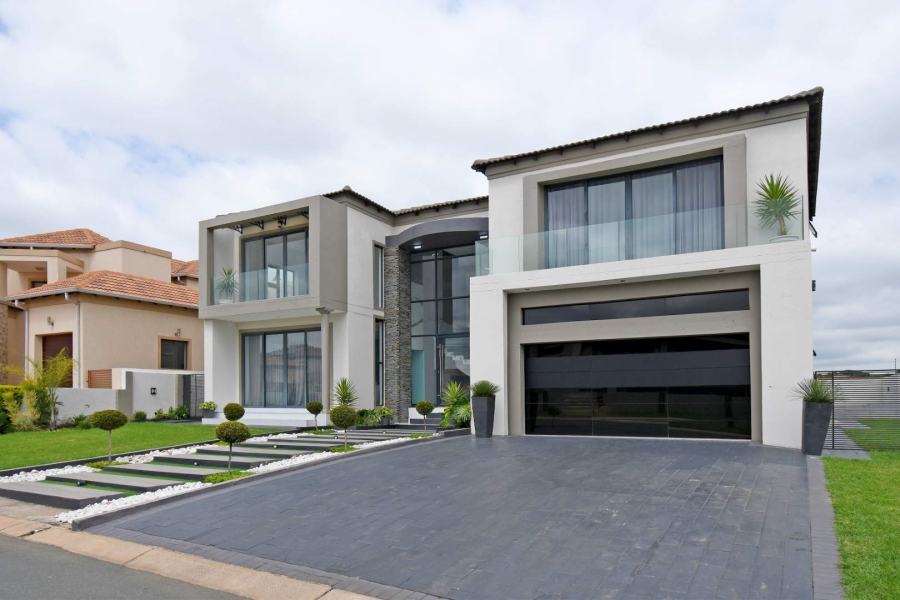4 Bedroom Property for Sale in Blue Valley Golf Estate Gauteng