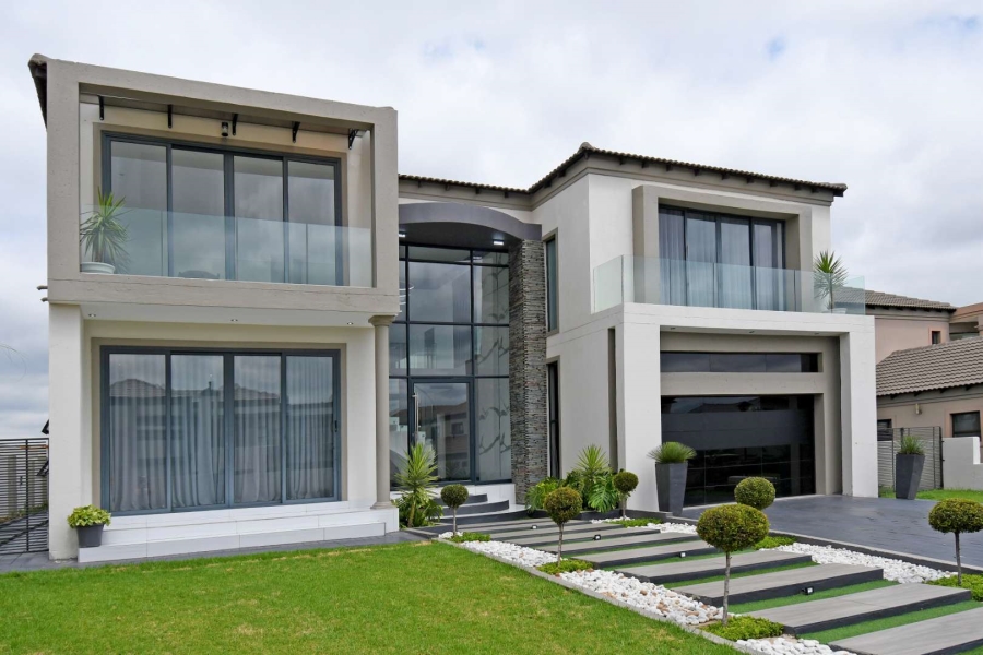 4 Bedroom Property for Sale in Blue Valley Golf Estate Gauteng