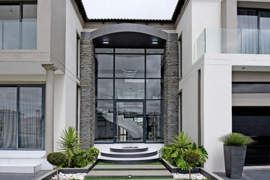 4 Bedroom Property for Sale in Blue Valley Golf Estate Gauteng