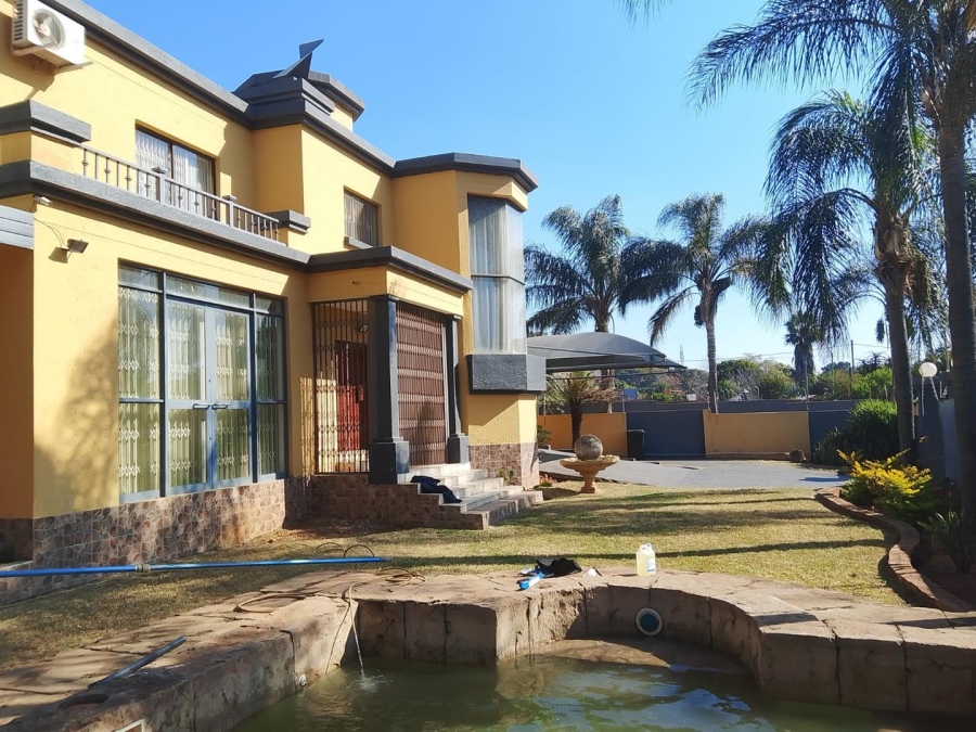 4 Bedroom Property for Sale in Amandasig Gauteng