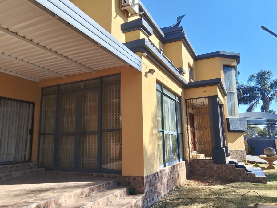 4 Bedroom Property for Sale in Amandasig Gauteng