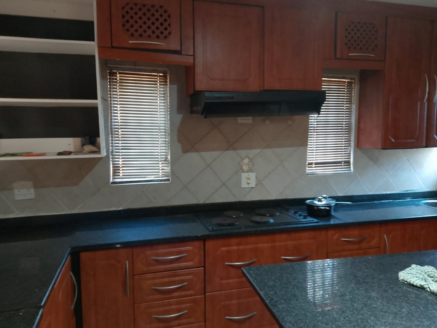 4 Bedroom Property for Sale in Amandasig Gauteng