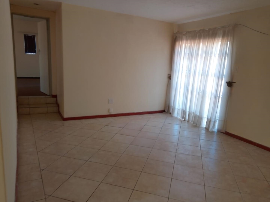 4 Bedroom Property for Sale in Amandasig Gauteng
