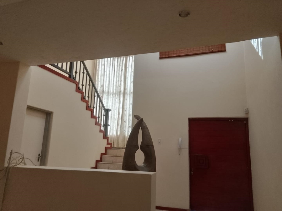 4 Bedroom Property for Sale in Amandasig Gauteng