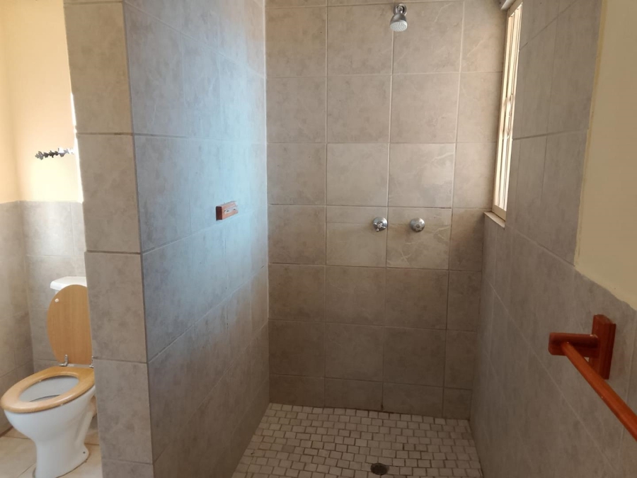 4 Bedroom Property for Sale in Amandasig Gauteng