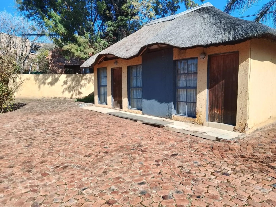 4 Bedroom Property for Sale in Amandasig Gauteng