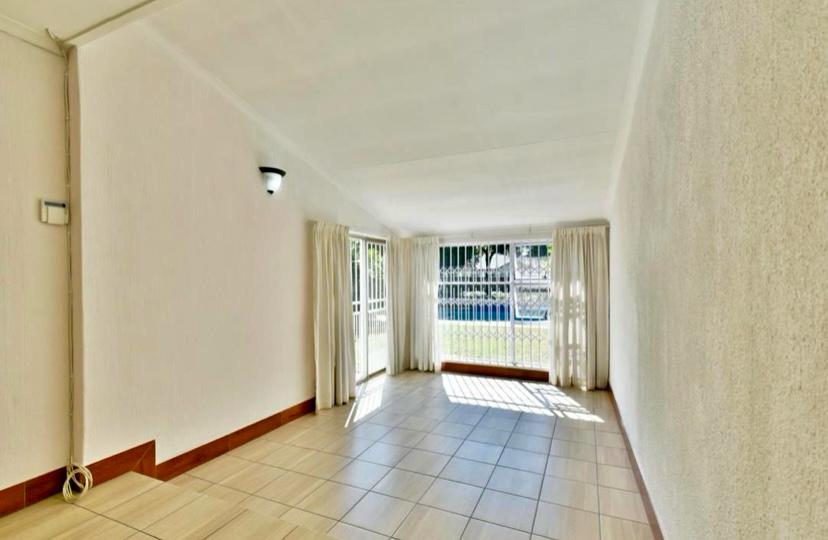 4 Bedroom Property for Sale in Brackenhurst Gauteng