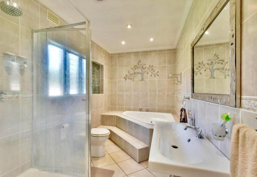 4 Bedroom Property for Sale in Brackenhurst Gauteng