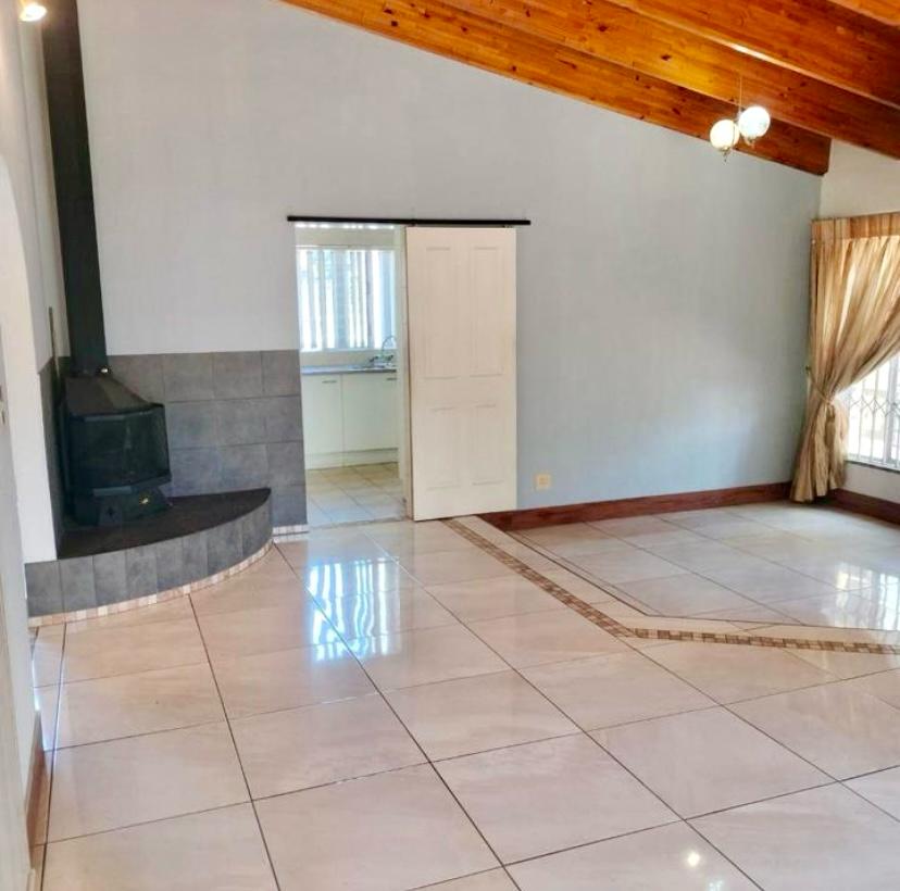 4 Bedroom Property for Sale in Brackenhurst Gauteng