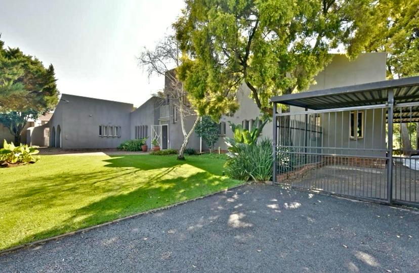 4 Bedroom Property for Sale in Brackenhurst Gauteng