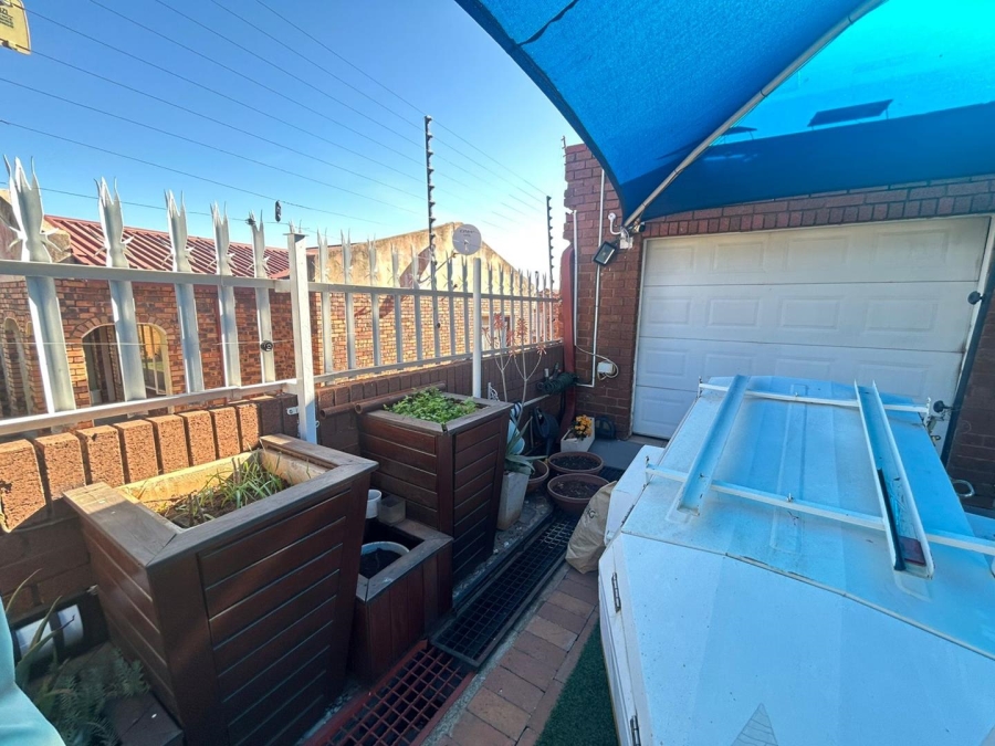 3 Bedroom Property for Sale in Eldorado Estate Gauteng