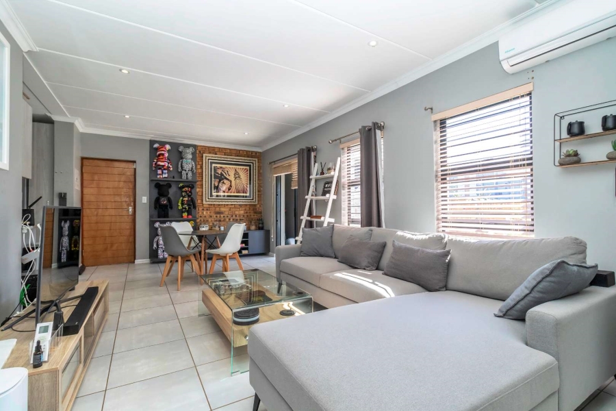 To Let 3 Bedroom Property for Rent in Homes Haven Gauteng