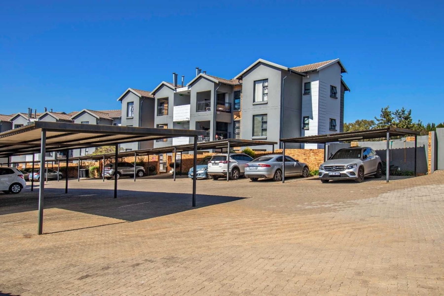 To Let 3 Bedroom Property for Rent in Homes Haven Gauteng