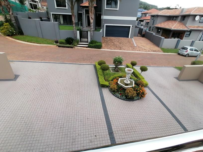 To Let 5 Bedroom Property for Rent in Pinehaven Gauteng